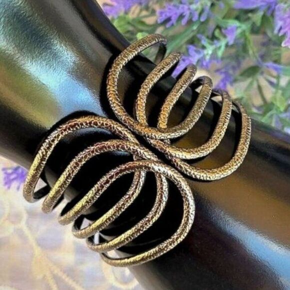 Vintage Bronzed Gunmetal Hinged Clamper Cuff Bracelet - Picture 1 of 8